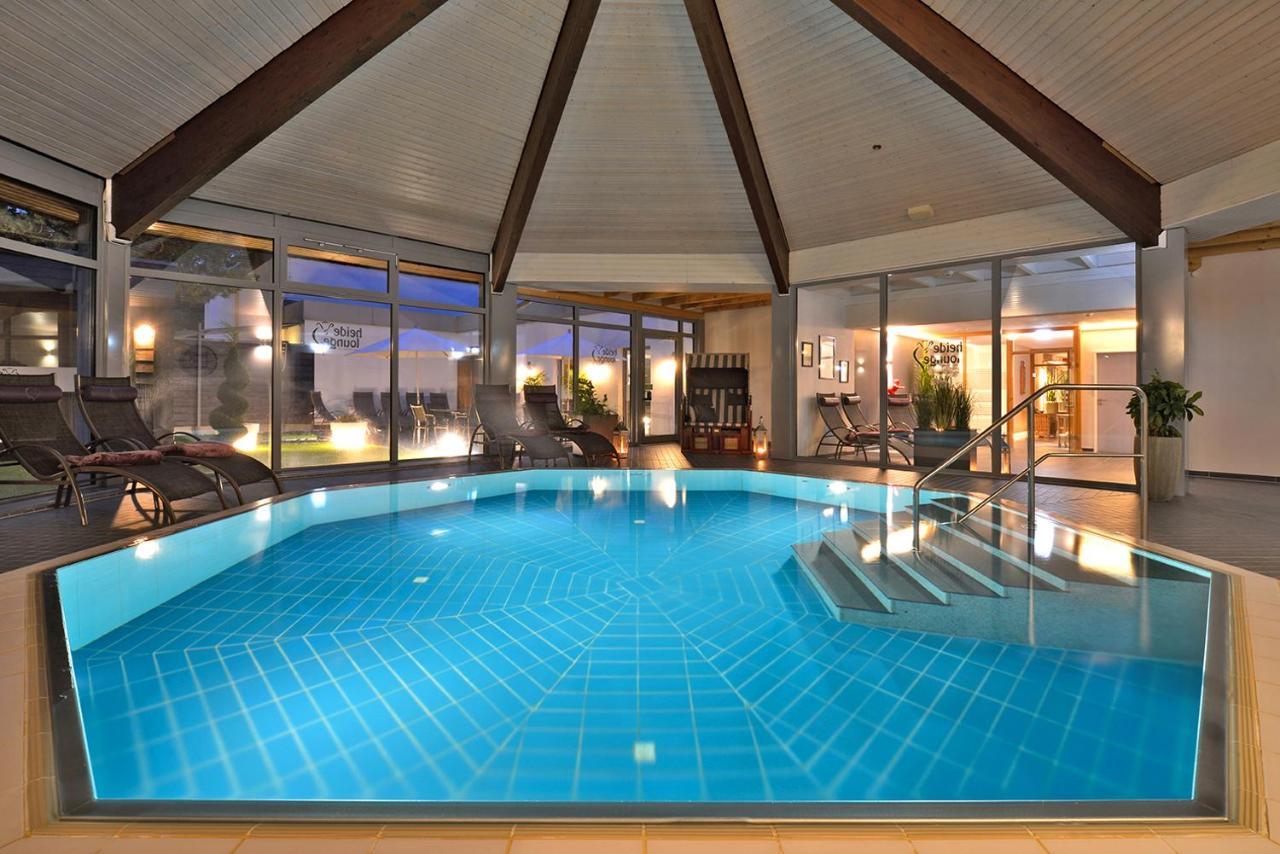 Landhotel Schnuck Schneverdingen Bagian luar foto