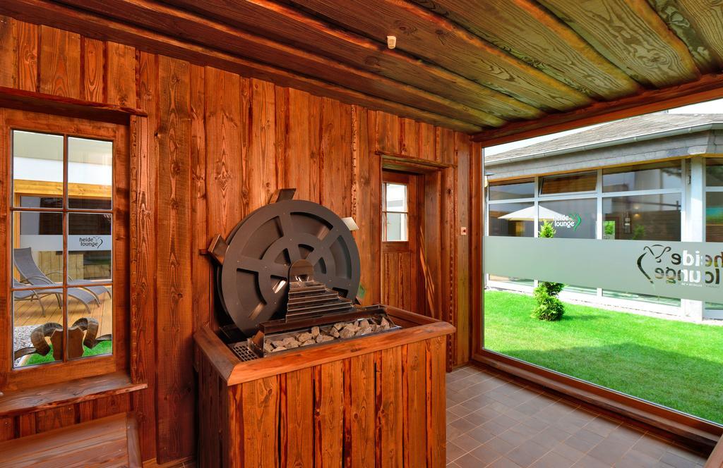 Landhotel Schnuck Schneverdingen Bagian luar foto