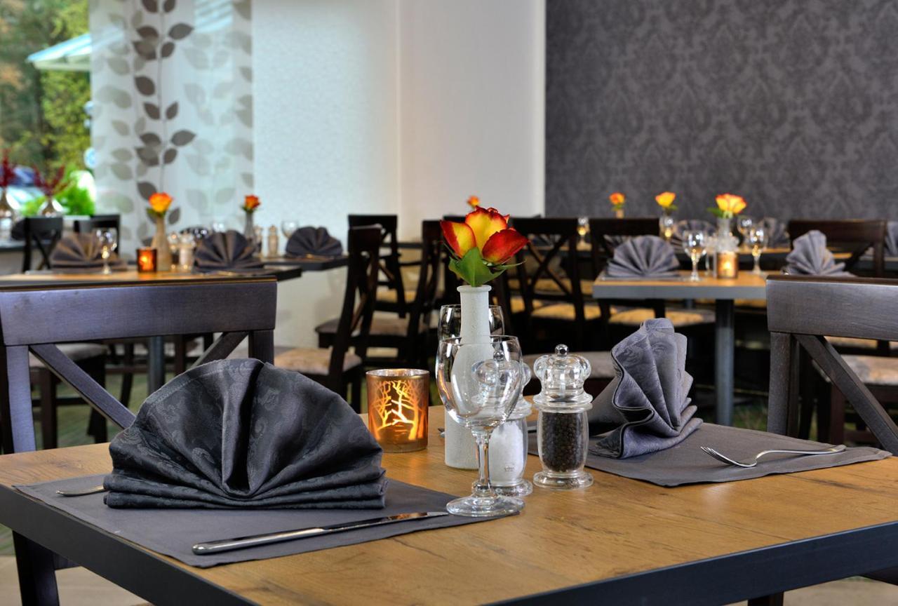 Landhotel Schnuck Schneverdingen Bagian luar foto